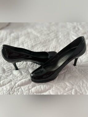 STUART WEITZMAN PUMPS